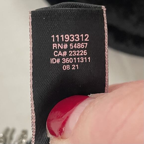 Victorias Secret Bling Velvet Slides Slippers Flip Flips Rhinestone Med fits 8-9 - Picture 10 of 10